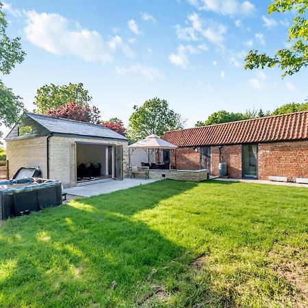 Red Brick Barn - Uk39916 Βίλα Howell Εξωτερικό φωτογραφία